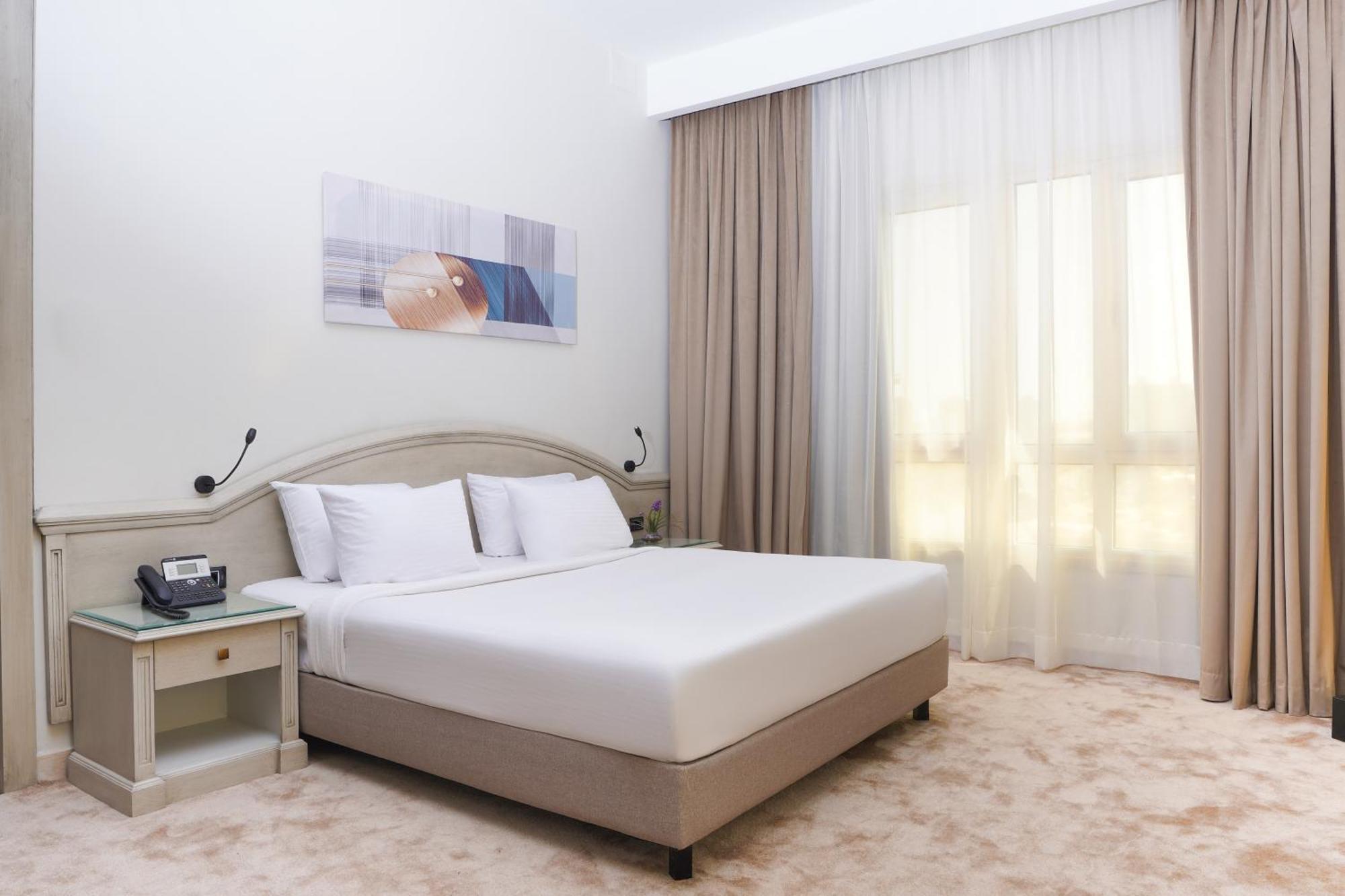 Triumph Plaza Hotel Kairo Bagian luar foto