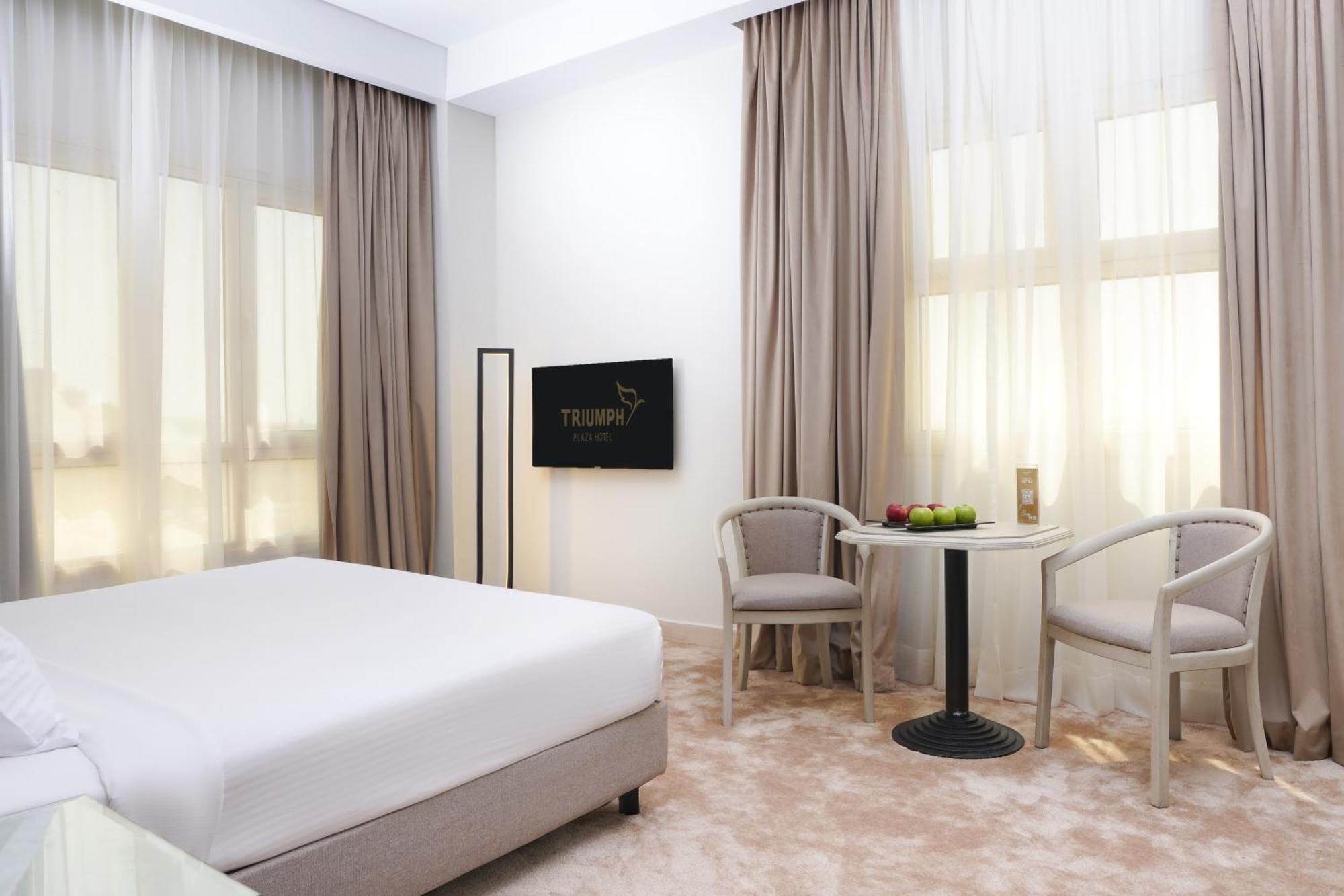 Triumph Plaza Hotel Kairo Bagian luar foto